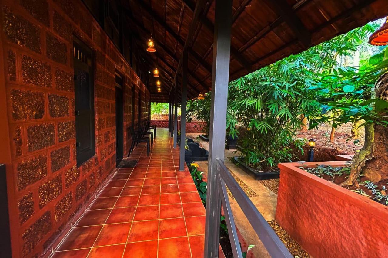 Greens Tree House & Wood House 苏丹巴特利 外观 照片