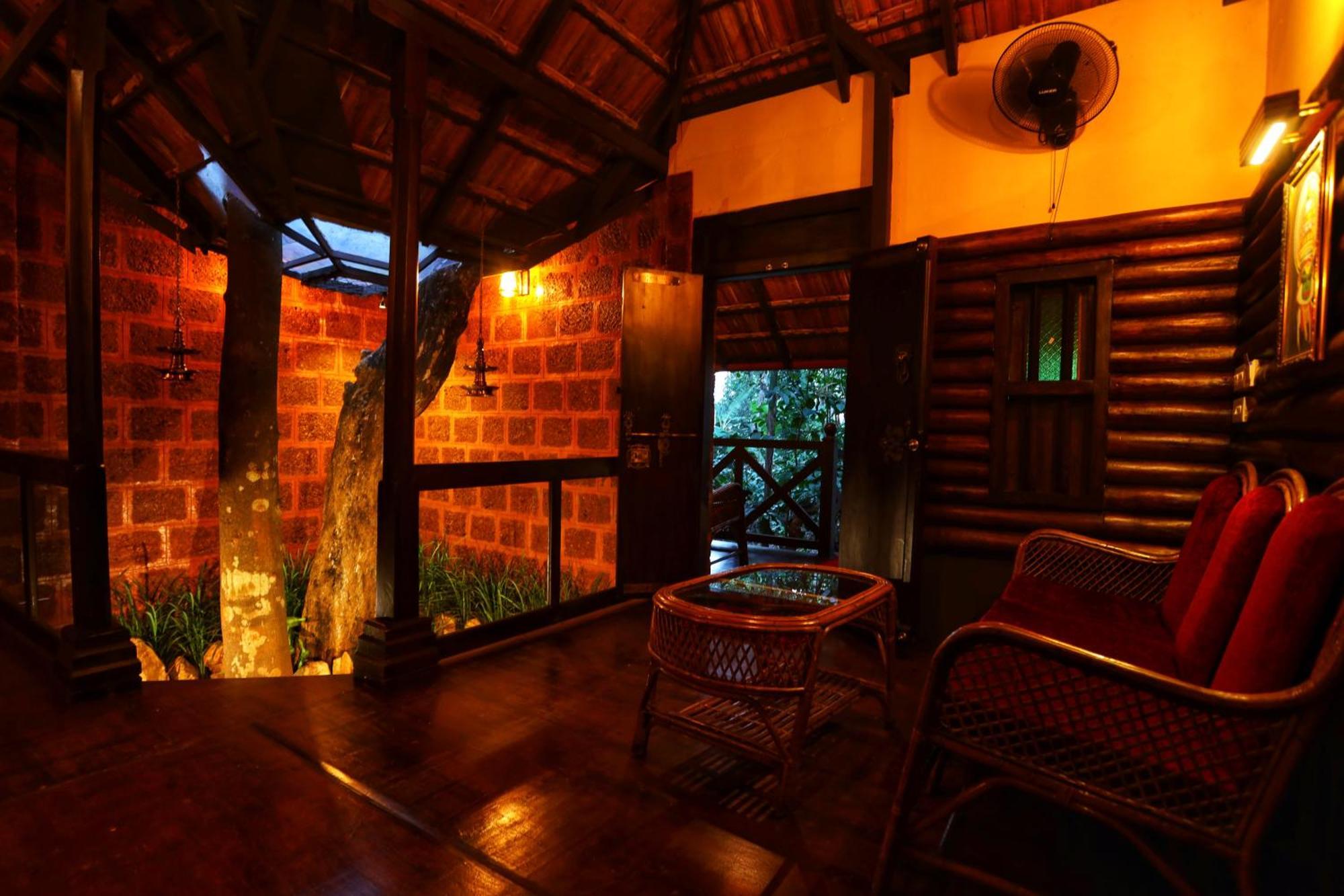 Greens Tree House & Wood House 苏丹巴特利 外观 照片