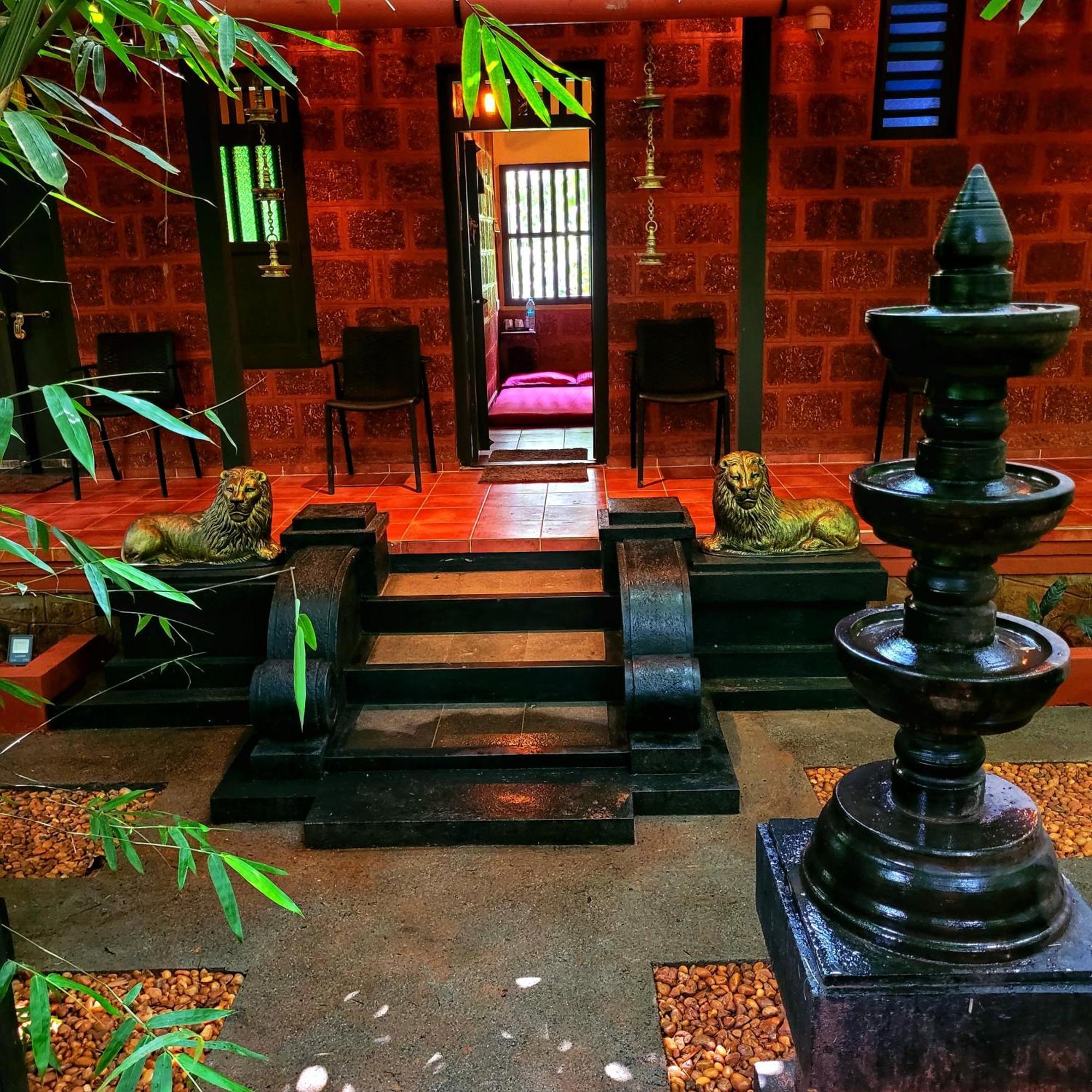 Greens Tree House & Wood House 苏丹巴特利 外观 照片