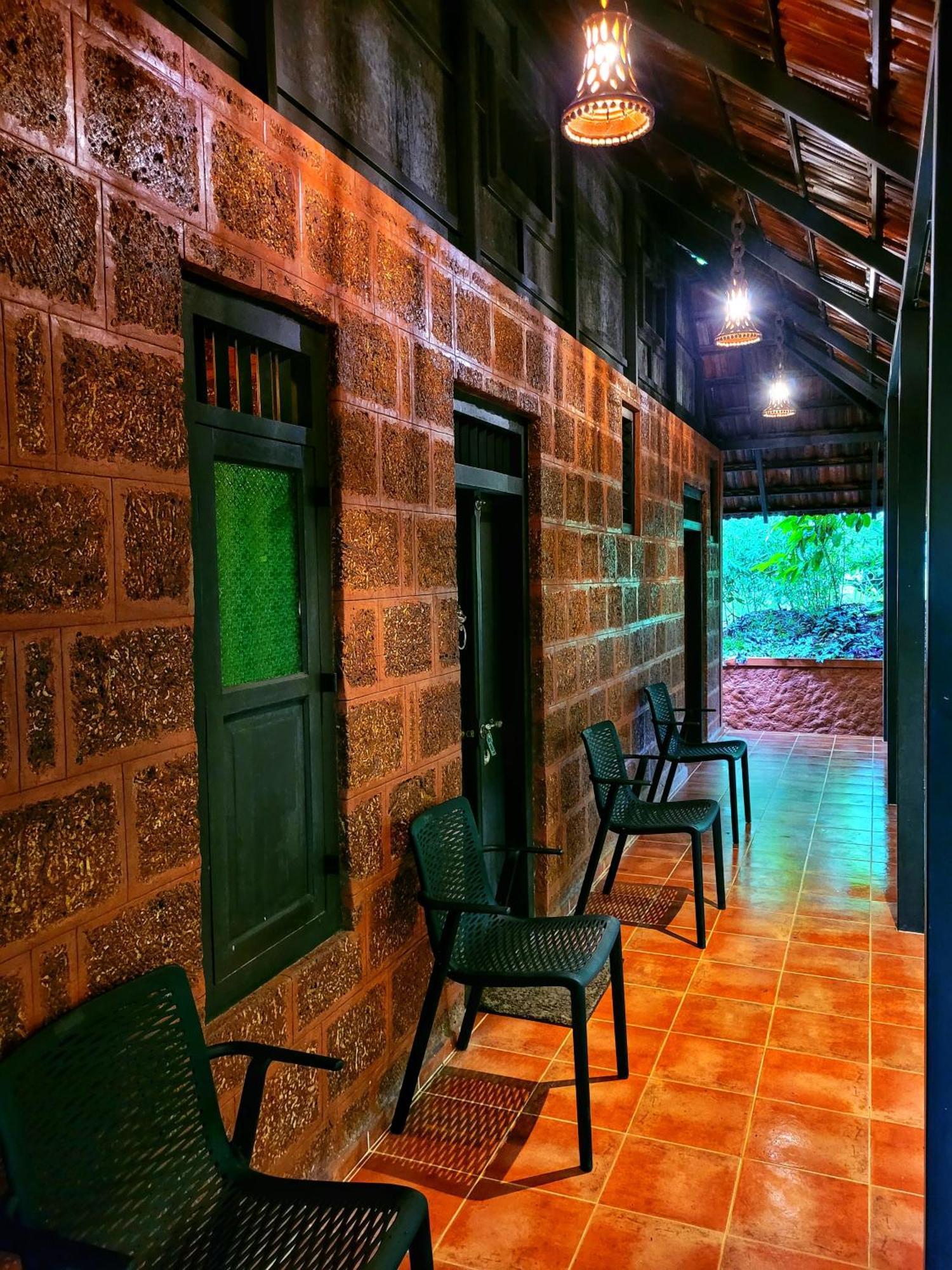 Greens Tree House & Wood House 苏丹巴特利 外观 照片